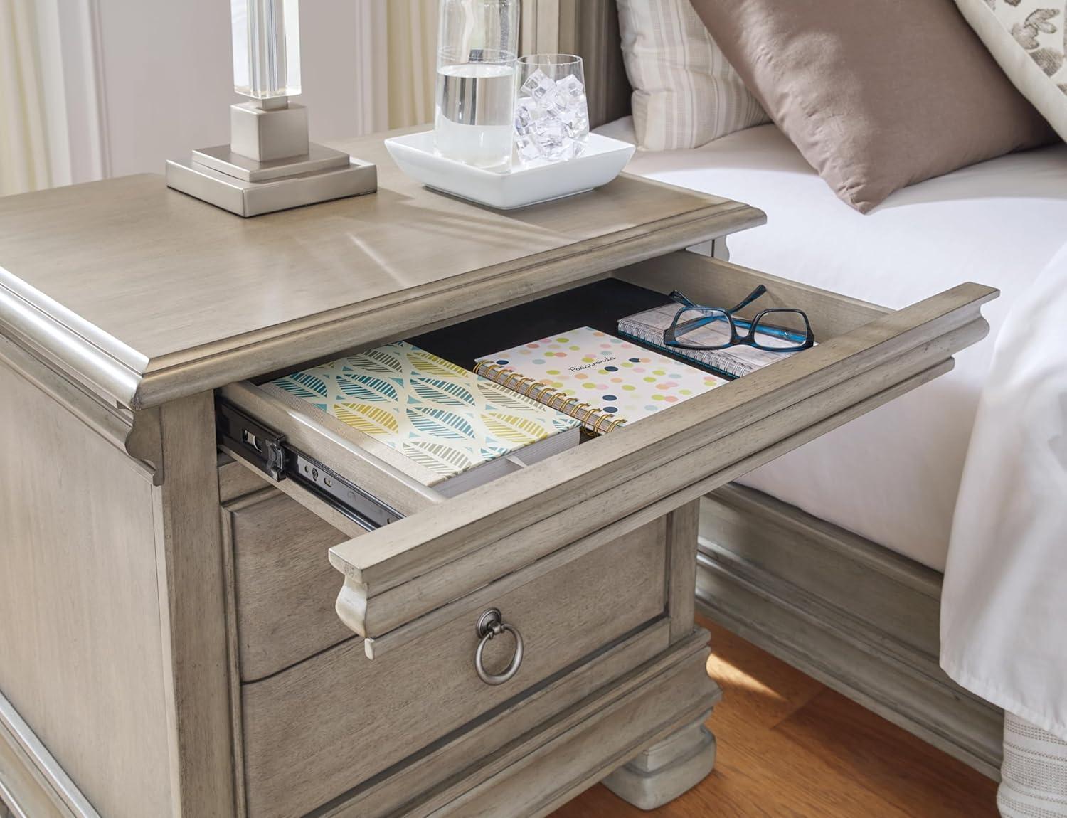 Lexorne 3 Drawer Nightstand in Gray