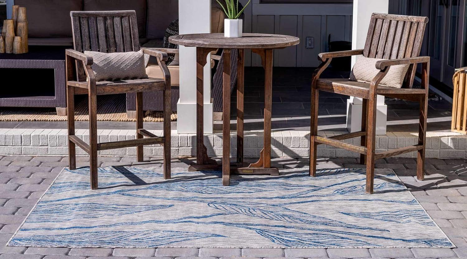 Unique Loom 4' 1 x 6' 1 Rectangle Indoor/Outdoor Botanical Light Gray Area Rug