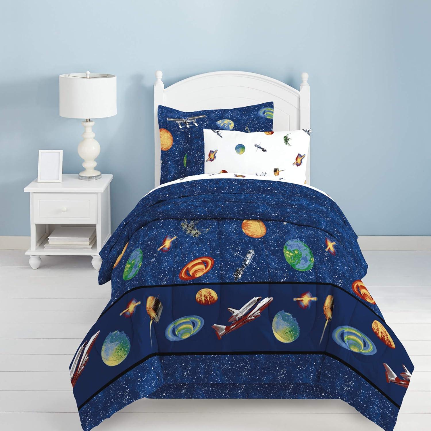 Dream Factory Outer Space Comforter Set