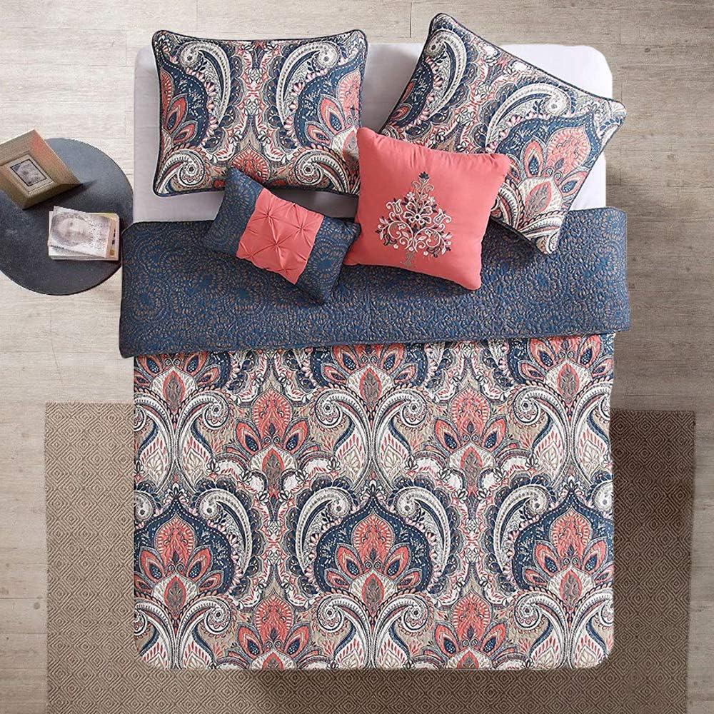 VCNY Casablanca Bohemian Microfiber / Polyester Standard Damask Quilt Set