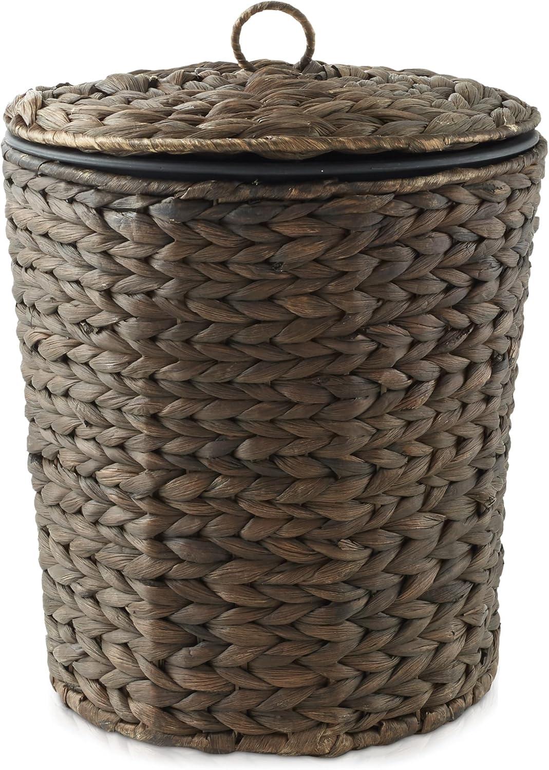 Casafield Water Hyacinth Trash Can with Lid and Liner, Woven Waste Basket for the Bathroom, Bedroom, Laundry Room, Home Office