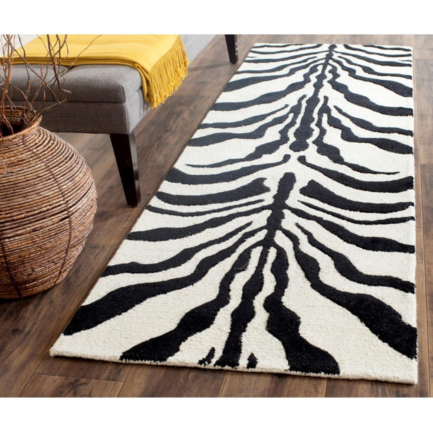 SAFAVIEH Cambridge Leah Animal Stripes Wool Area Rug, Ivory/Brown, 5' x 8'
