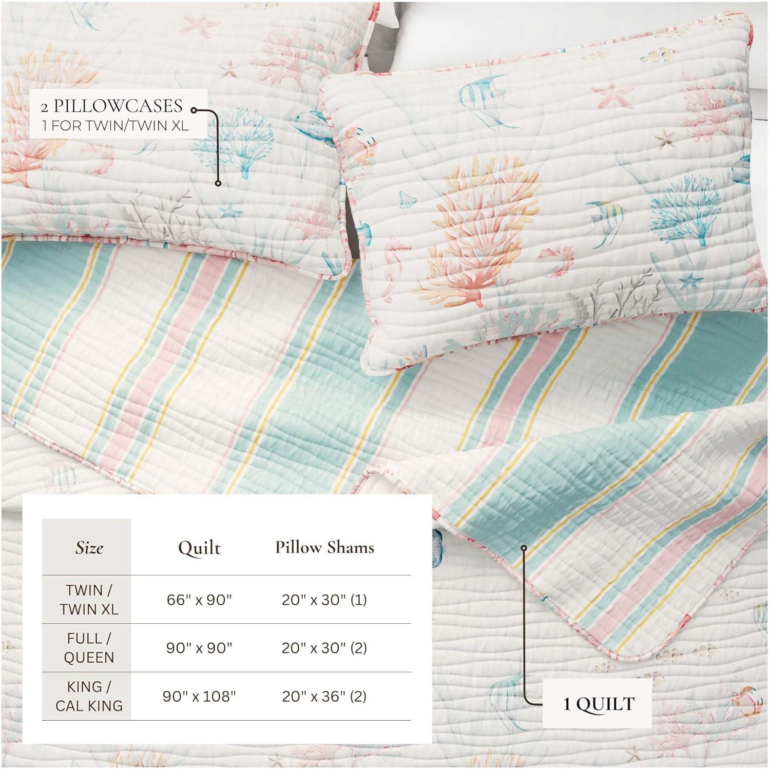 Coastal Coral Reef Reversible Quilt Set with Shams (Twin / Twin XL, Coral Reef)