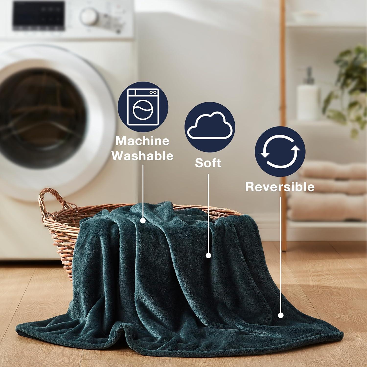 Casual Living, Blanket, 32594