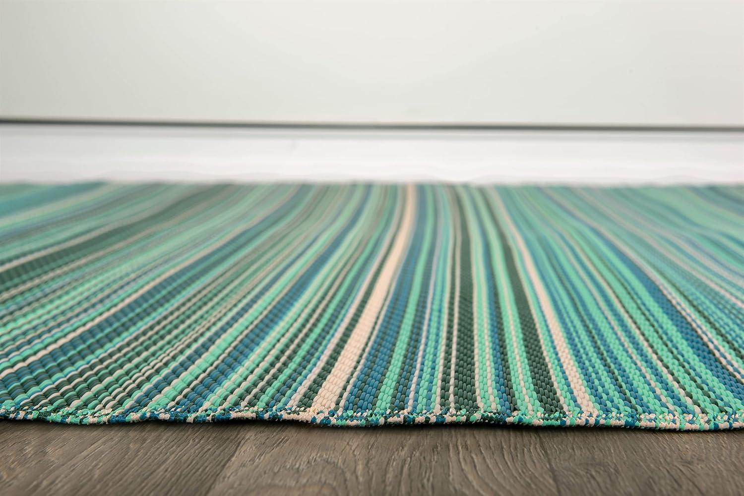 World Rug Gallery Contemporary Stripe Reversible Plastic Indoor and Outdoor Rugs