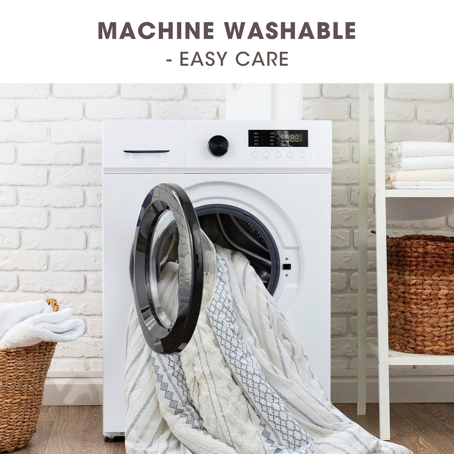 INK+IVY Imani 100% Cotton Printed Shower Curtain with Chenille