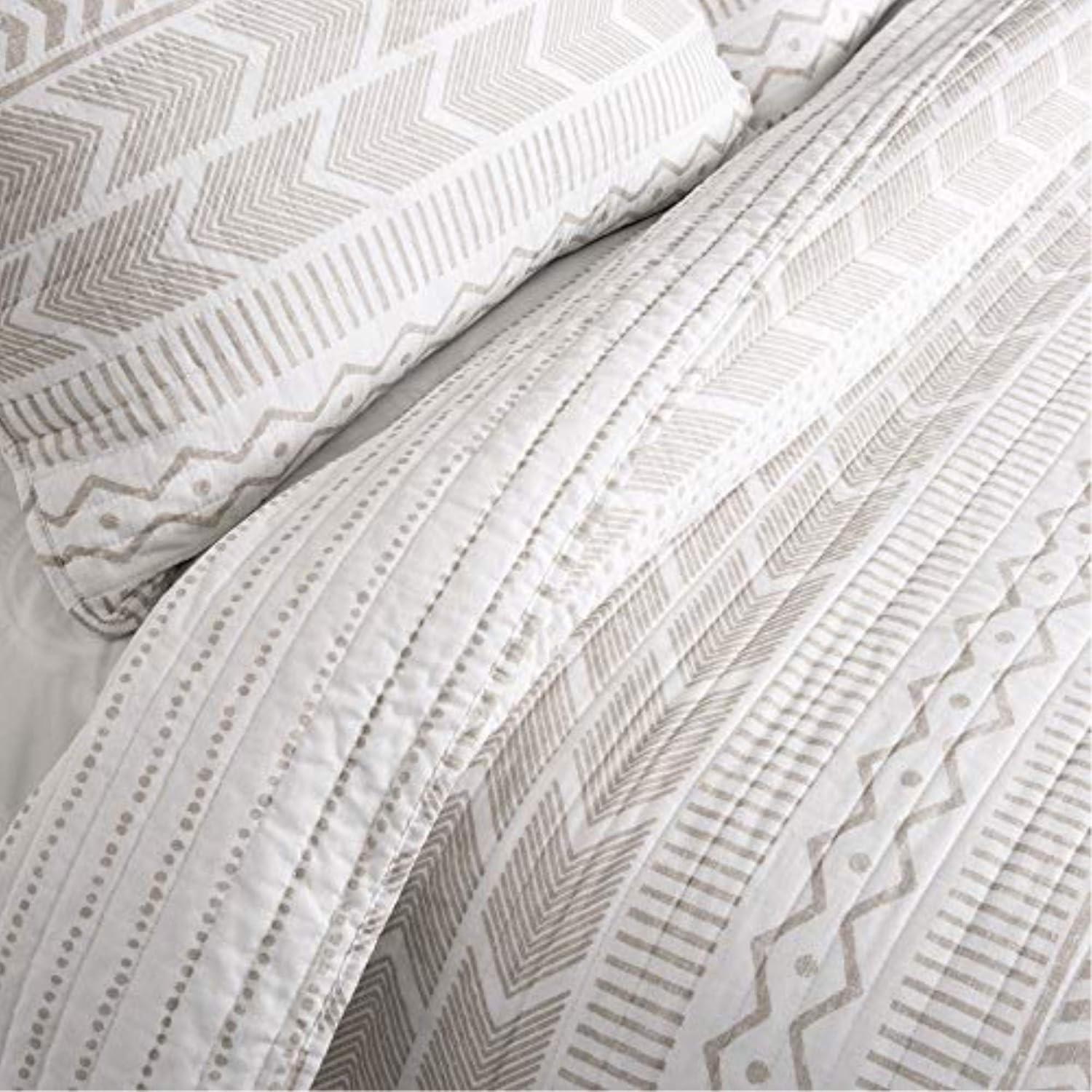 Hygge Geo Reversible Contemporary 3-Piece Quilt Set