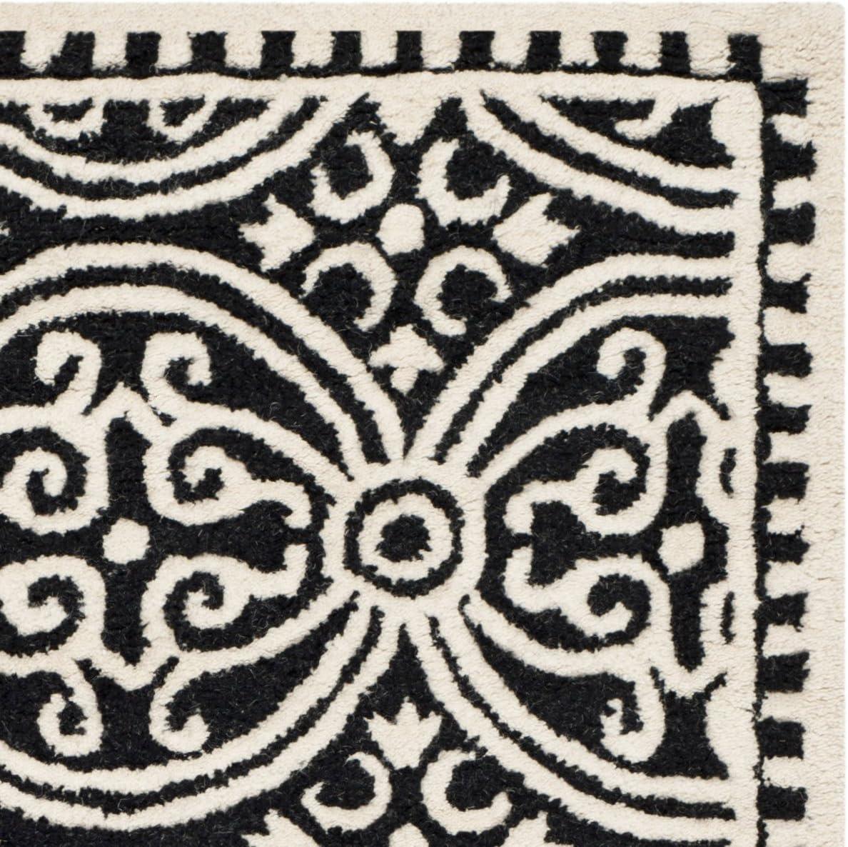 SAFAVIEH Cambridge Leslie Geometric Wool Area Rug, Black/Ivory, 6' x 9'