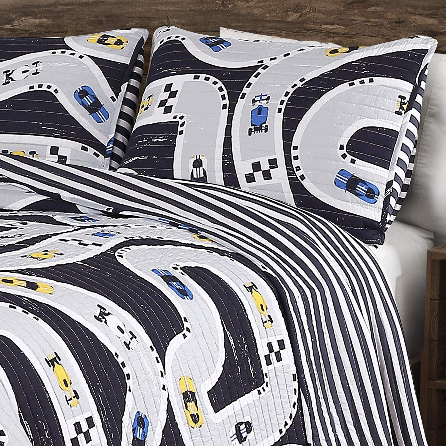 Car Tracks 2 - Piece Quilt Set