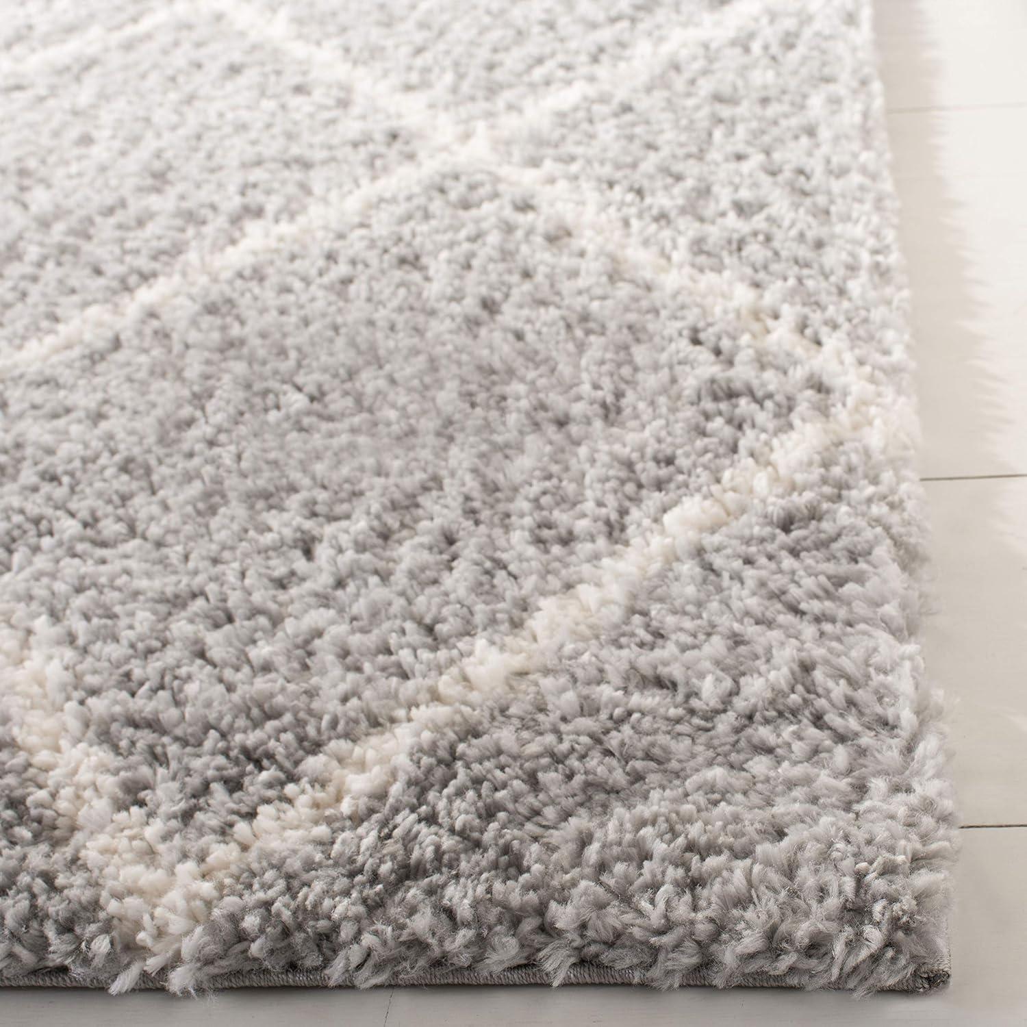 Parma Shag PMA515 Power Loomed Indoor Area Rug - 8'x10' - Grey/Cream - Safavieh
