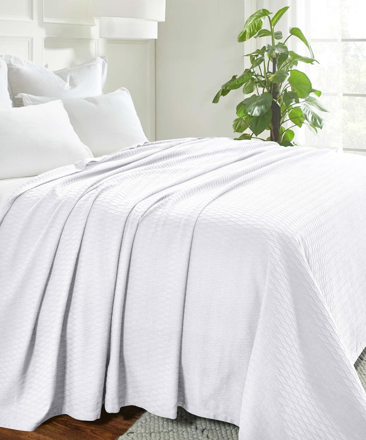 Superior Diamond Weave All-Season Bedding Cotton Throw Layering Blanket