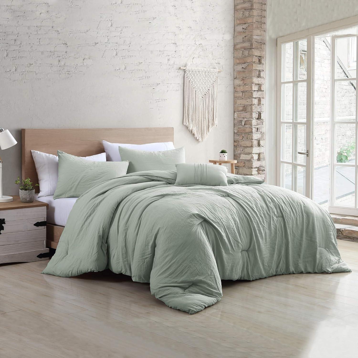 Modern Threads - Beck Comforter Set - Down Alternative Brushed Microfiber - Elegant All Season Bedspread Set - includes Comforter, Shams, & Decorative Pillow