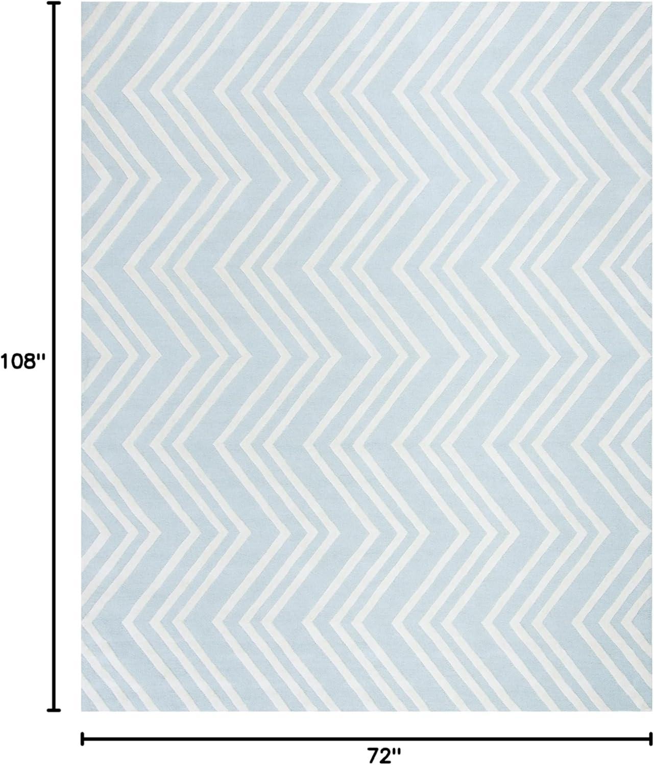 SAFAVIEH Kids Wave Chevron Wool Area Rug, Mint/Ivory, 6' x 9'