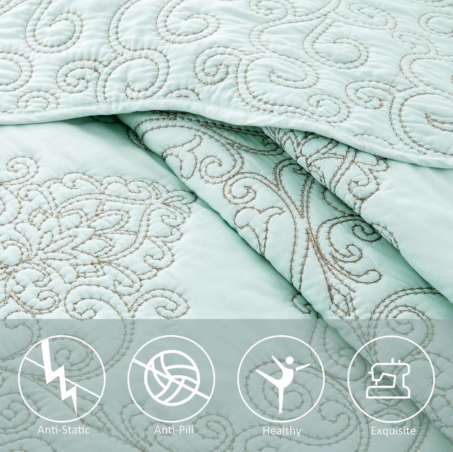 Home Soft Things Damask Embroidery Oversized 4 Piece Quilt Set