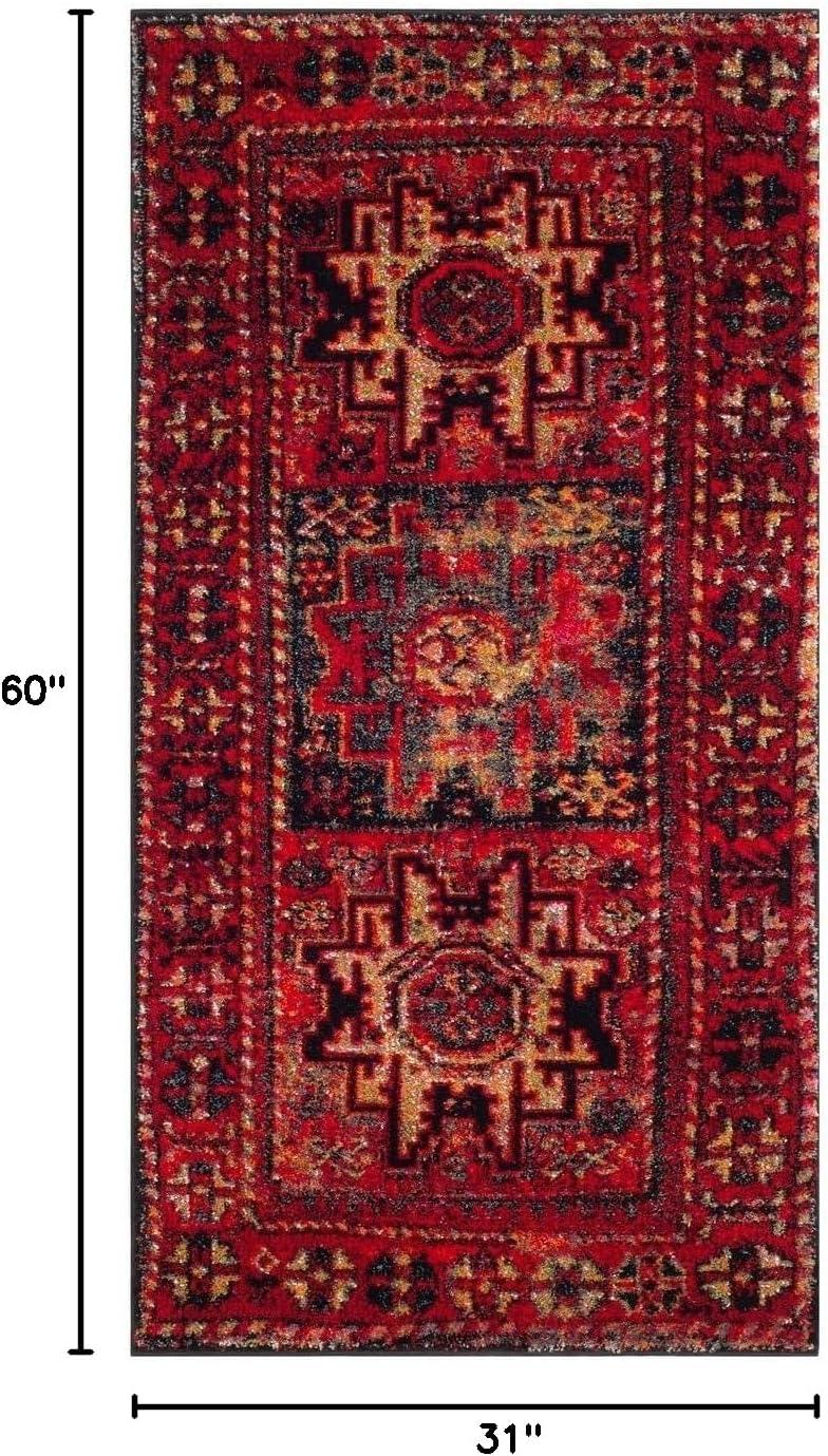 Vintage Hamadan VTH213 Power Loomed Area Rug  - Safavieh