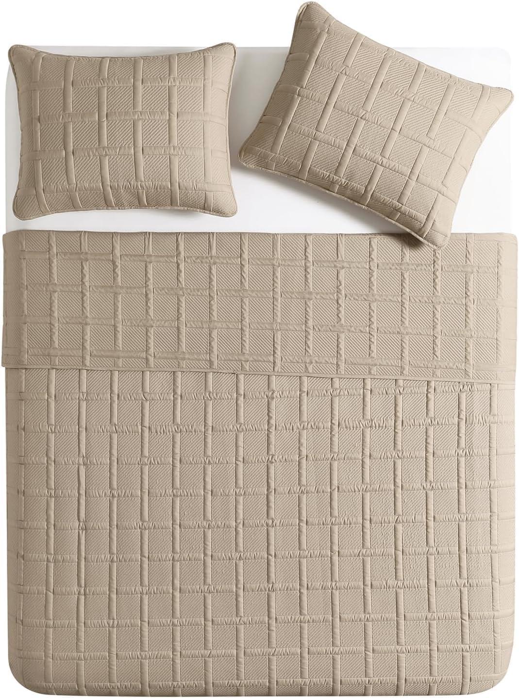 VCNY Square 3-Piece Solid Pinsonic Textured Quilt Set