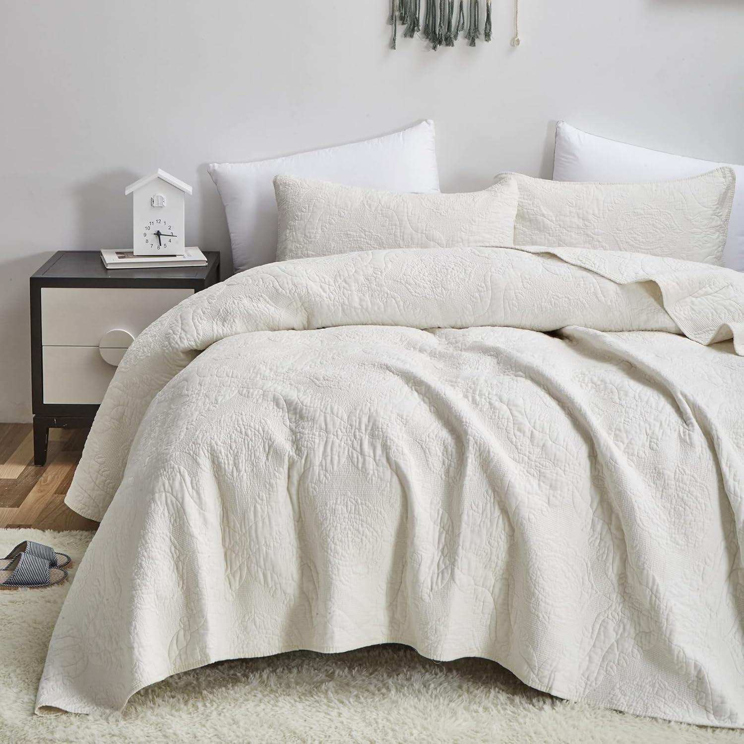 Ivory King Cotton Reversible Quilt Set