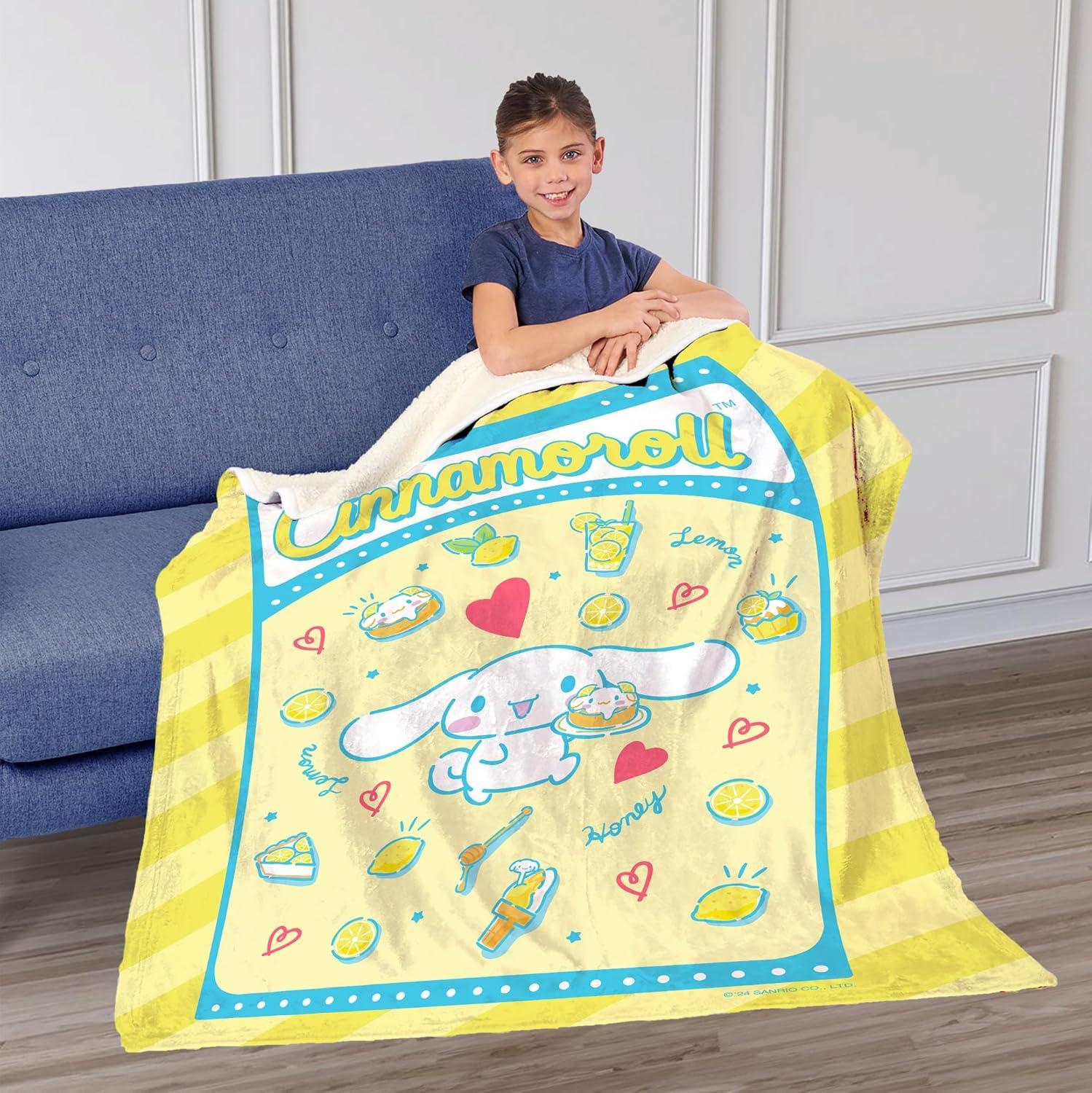 Cinnamoroll Summer Fun Yellow and Blue Sherpa Throw Blanket