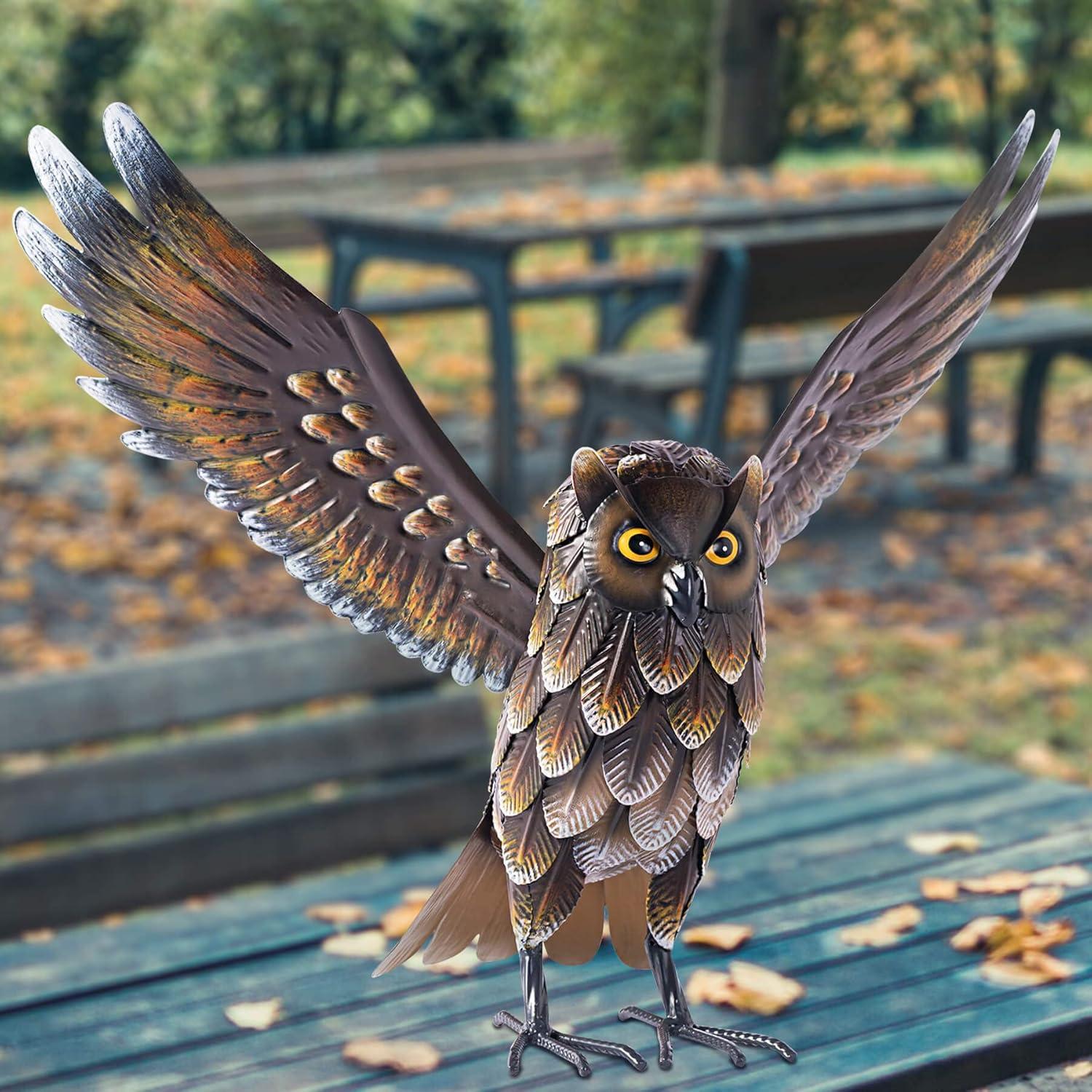 Handmade Painted Metal Owl Garden Sculpture for Outdoor Decor