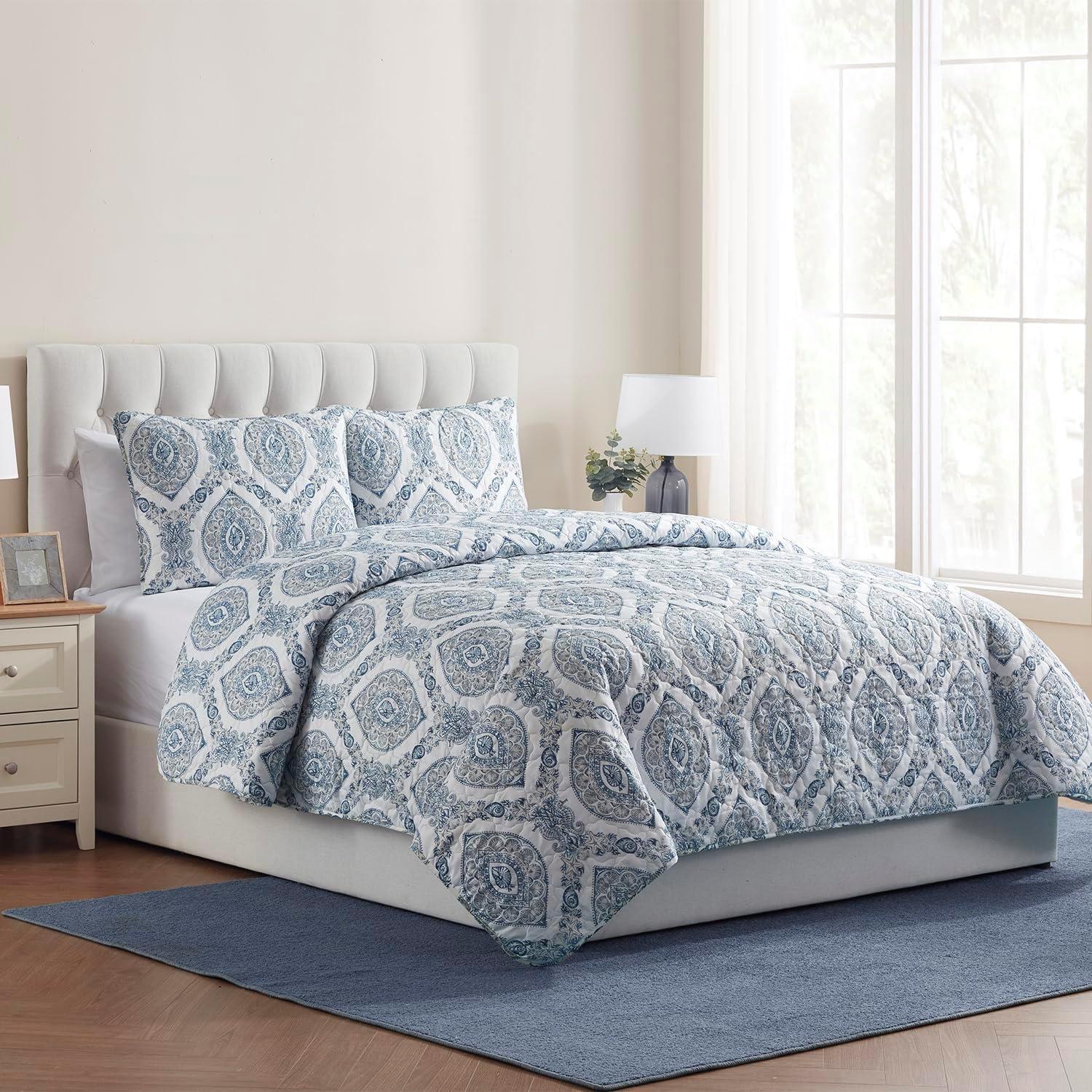 Sea Damask 3-Piece Printed Coastal Quilt Set