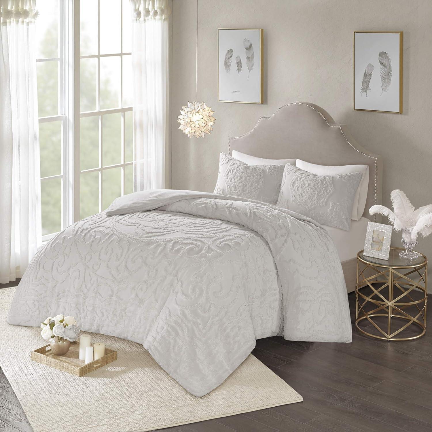 Gray Tufted Cotton Chenille Medallion King/Cal King Duvet Set