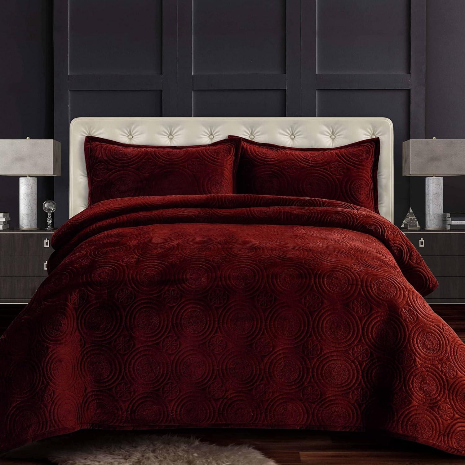 Tribeca Living Capri Velvet Quilt Set