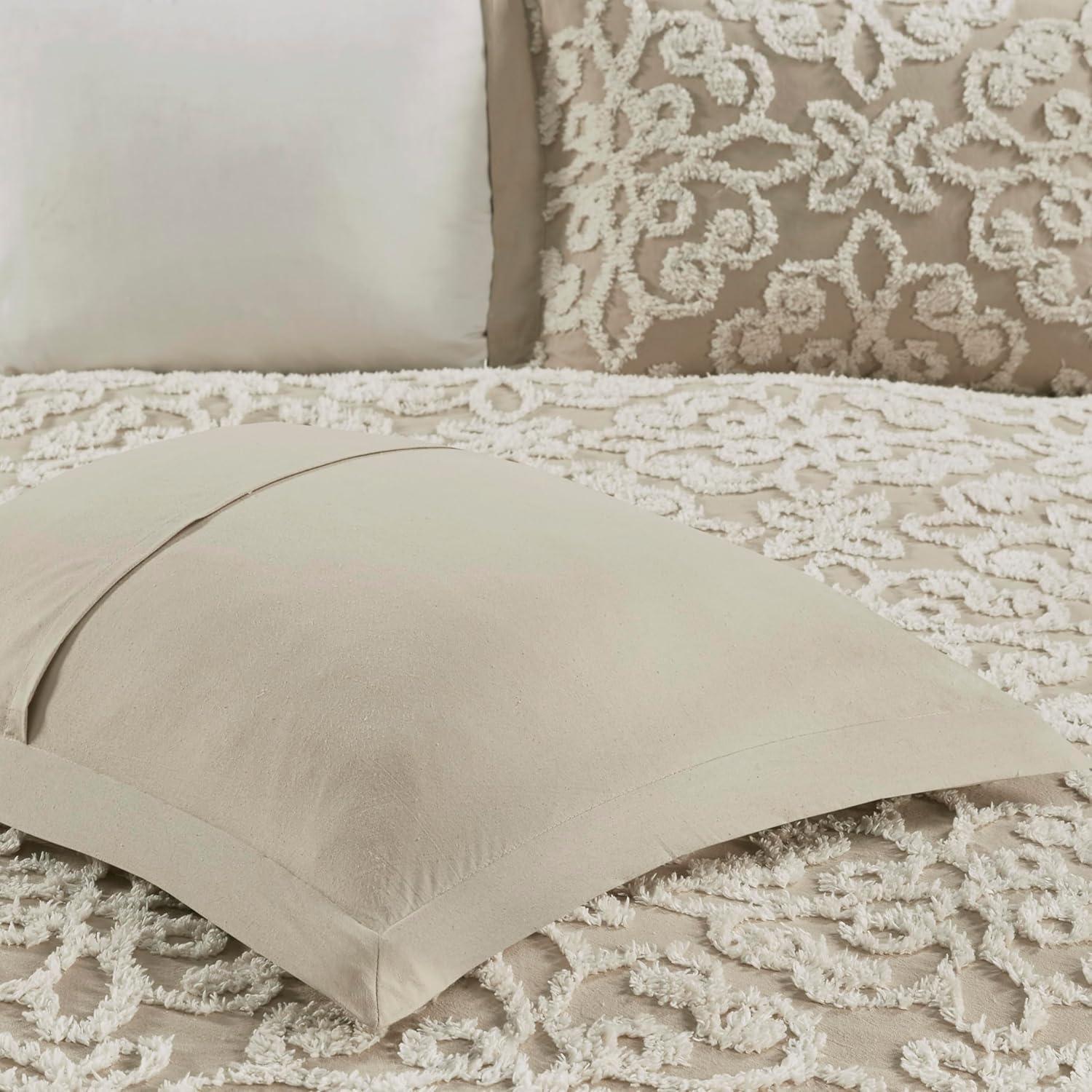 Kelly Clarkson Home Emberly Tufted 100% Cotton Sateen Coverlet Set in Farmhouse Style