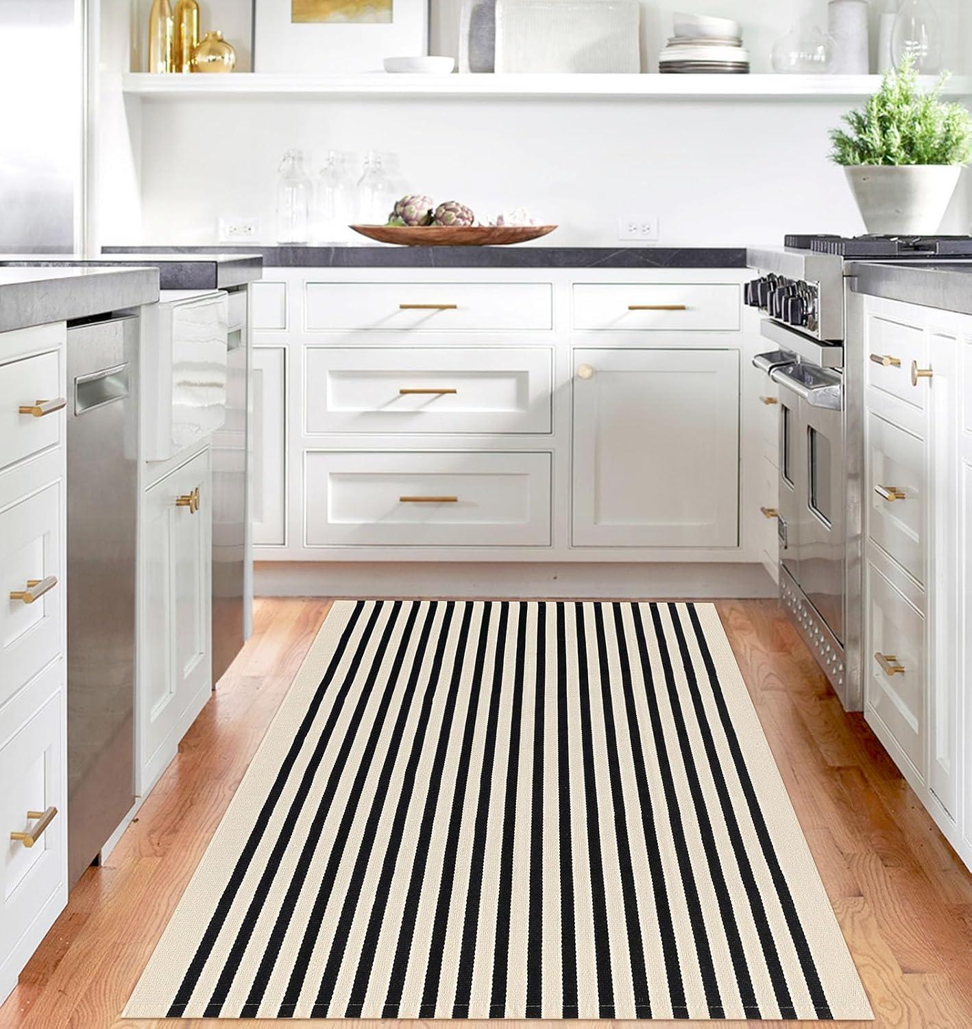 IOHOUZE Navy and White Striped Rug 2'x3' Front Door Rugs, Small Washable Area Rug for Front Porch, Spring Summer Doormats Outdoor Indoor, Cotton Rugs for Entryway Porch Entrance
