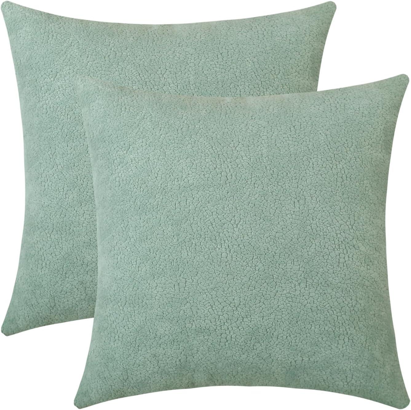 Thanksgiving Wreath Solid Chenille Decorative Pillow Set, Green, 18" x 18", 2 Pieces