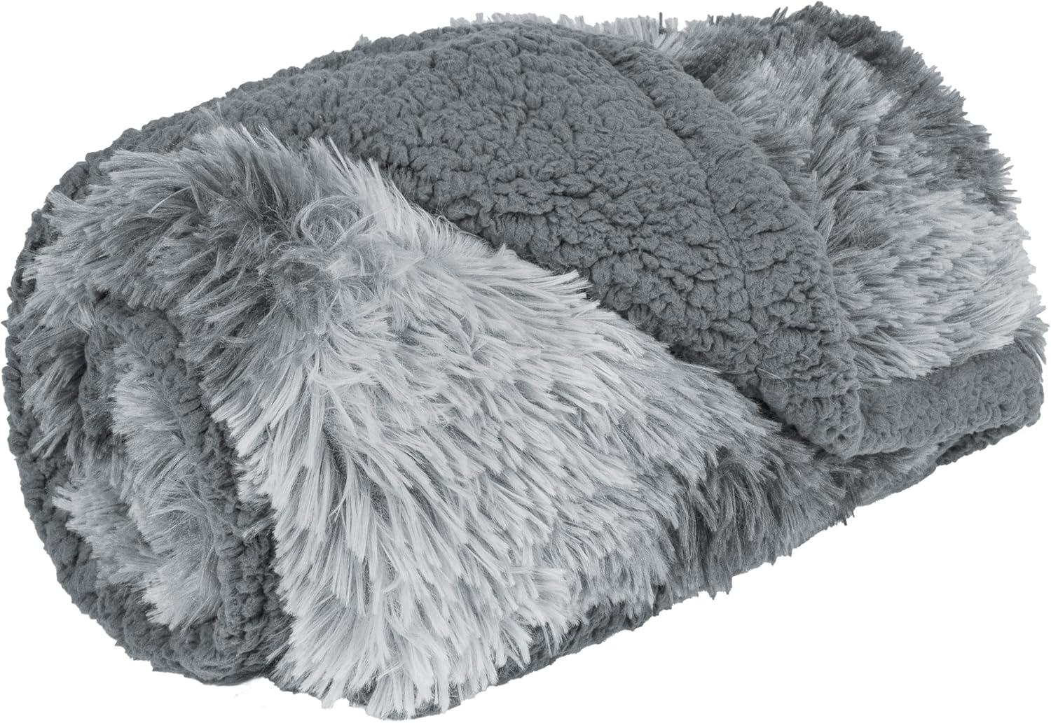 Faux Fur Sherpa Pet Blanket