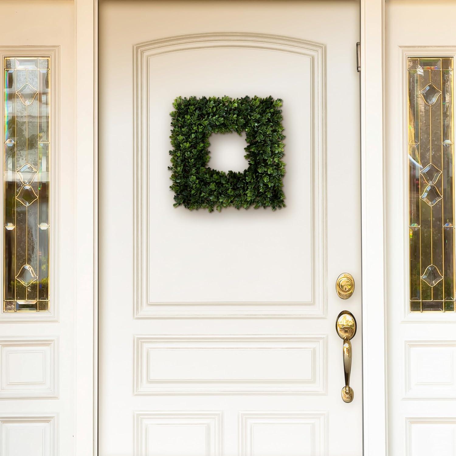 Pure Garden 16.5-Inch Outdoor/Indoor Artificial Boxwood Wreath (Green)