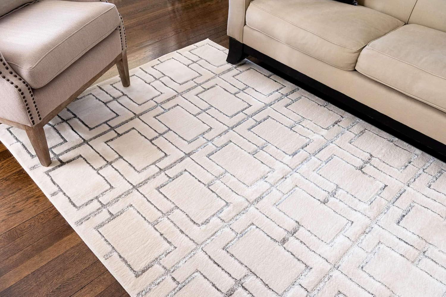 Glam Geometric White Silver Area Rug