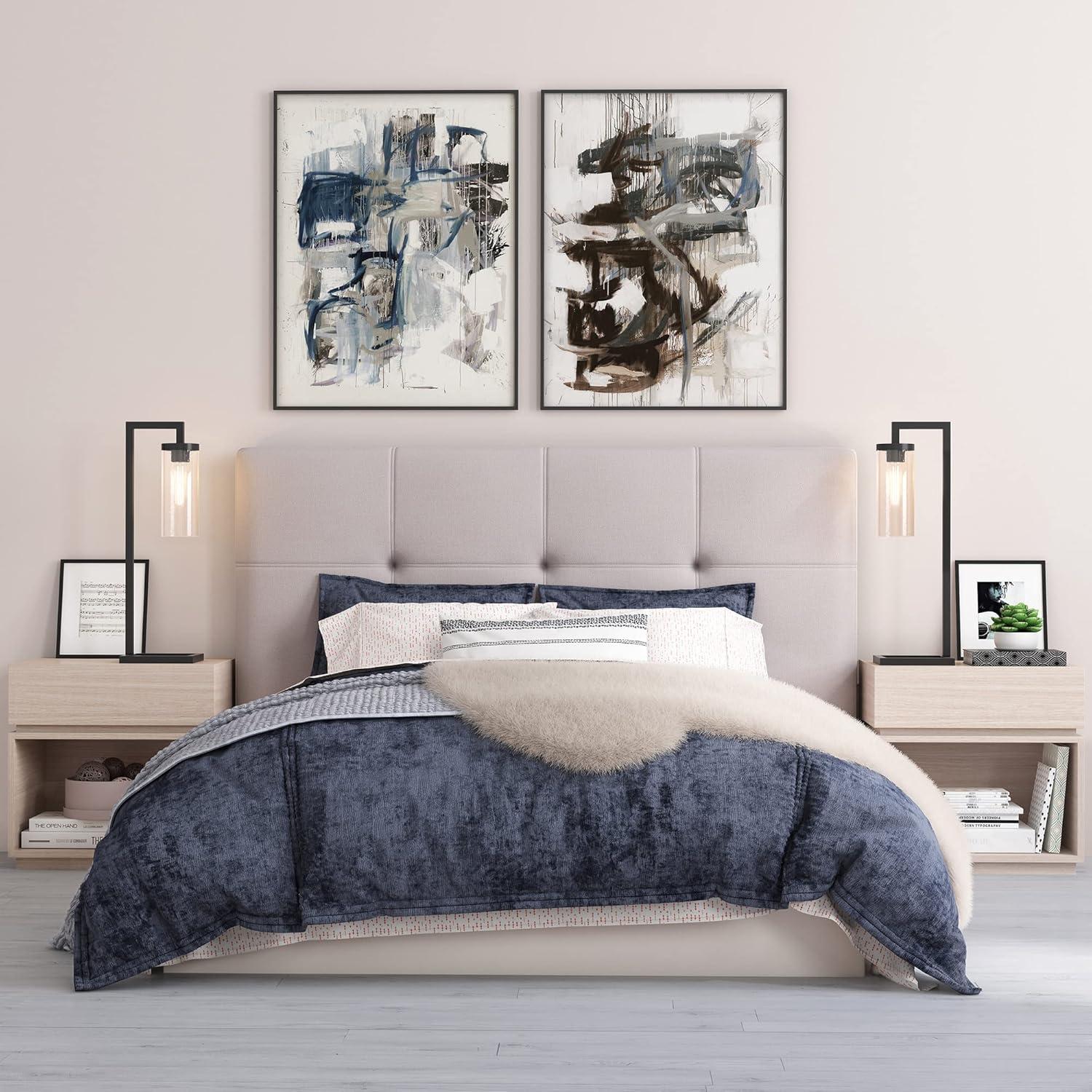 Evelyn&Zoe Modern Metal Floor Lamp with Seeded Glass Shade