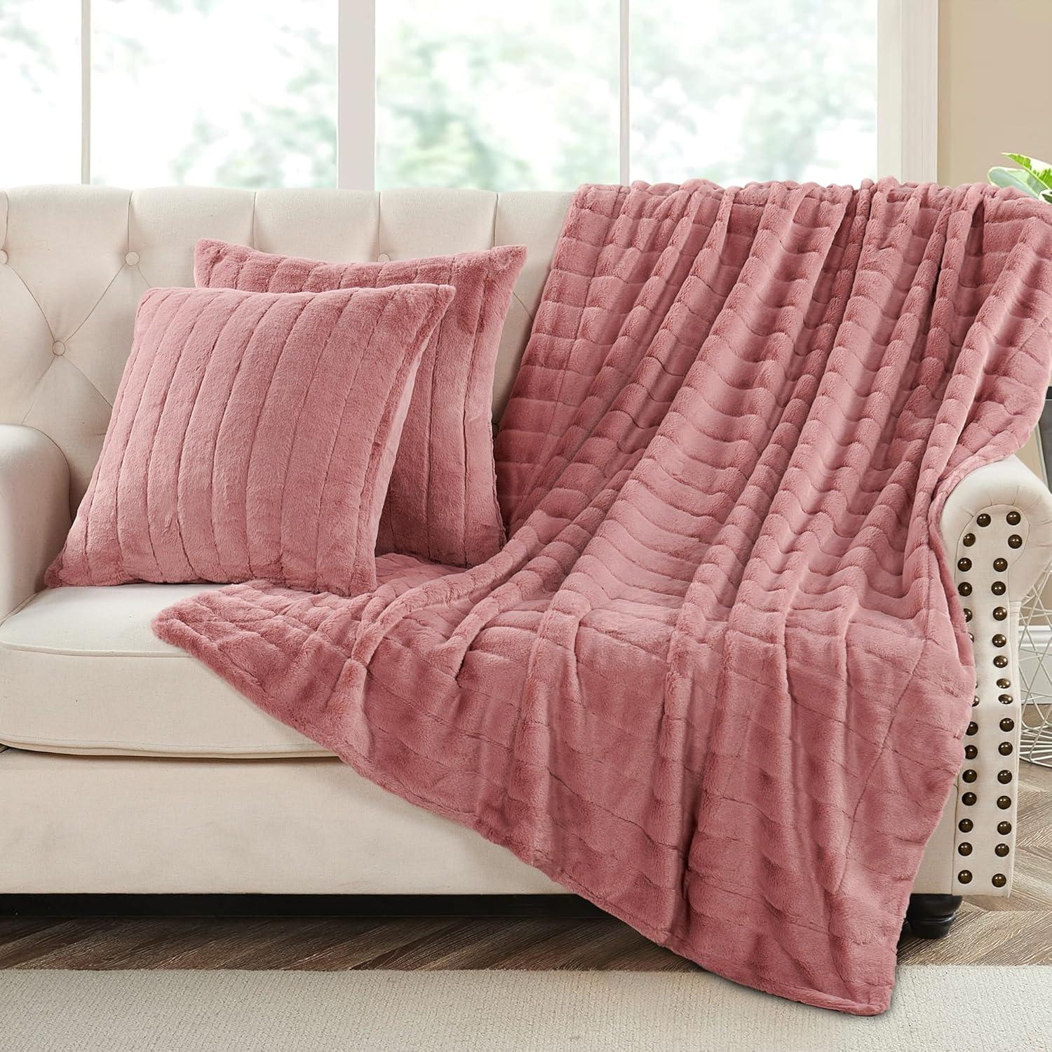 Home Soft Things Luxury Rabbit Faux Fur Throw Blanket