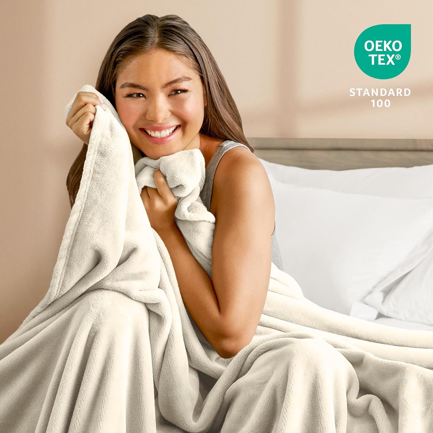 Oyster Microplush Full/Queen Fleece Blanket by Bare Home