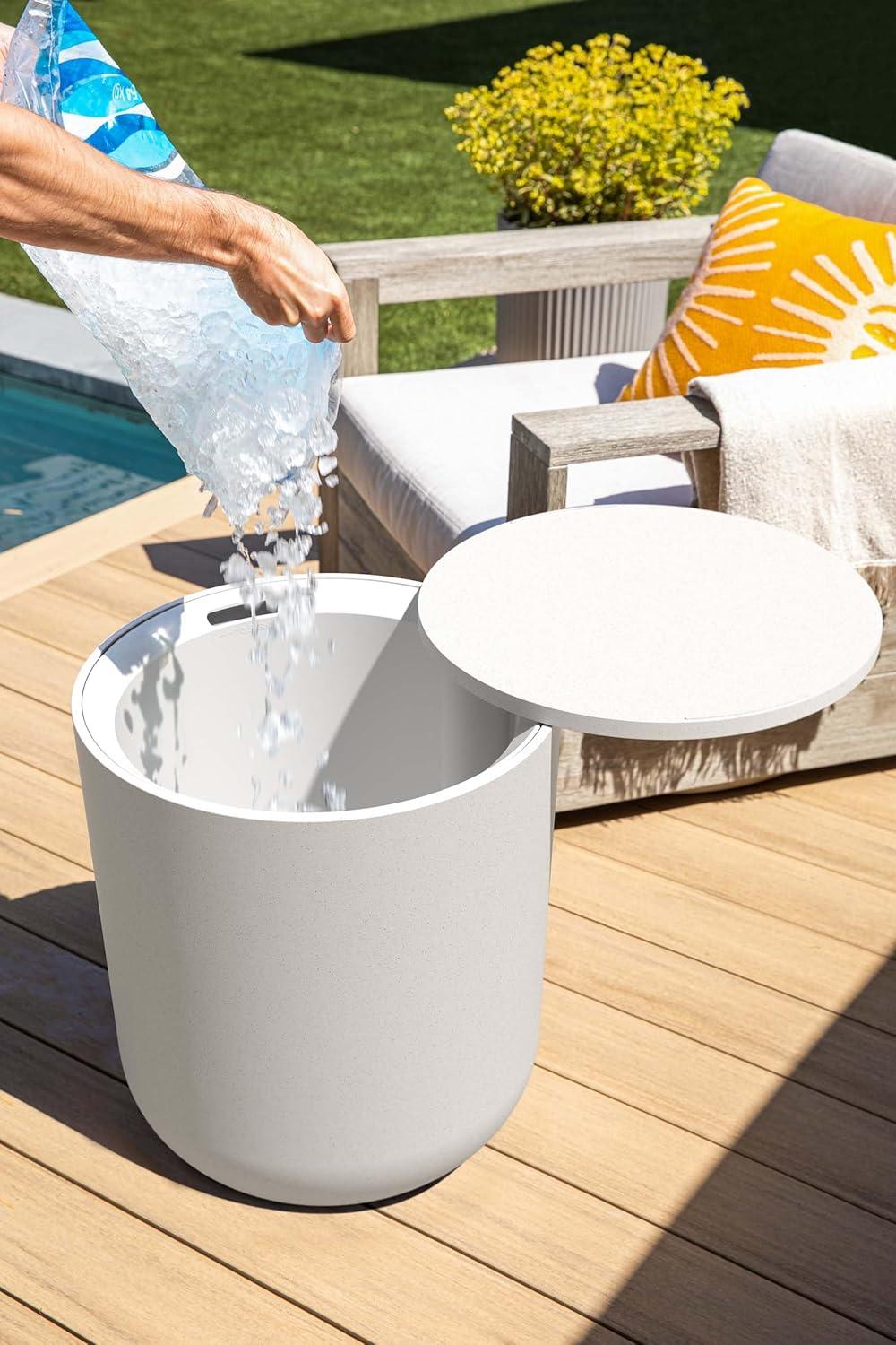 Veradek Kona Round Plastic Outdoor Side Table