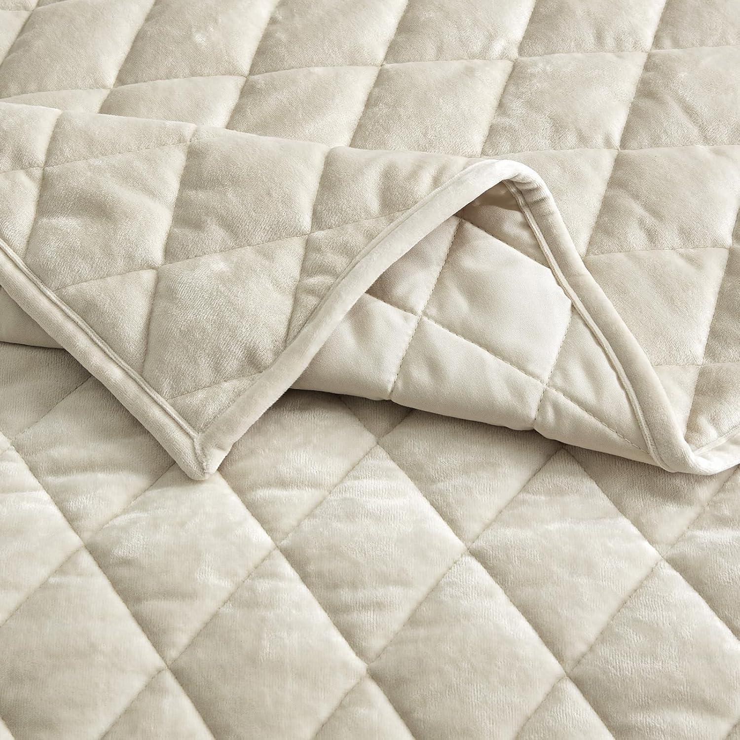 Chezmoi Collection Diamond Stitch Reversible Plush Distressed Velvet Quilt Set