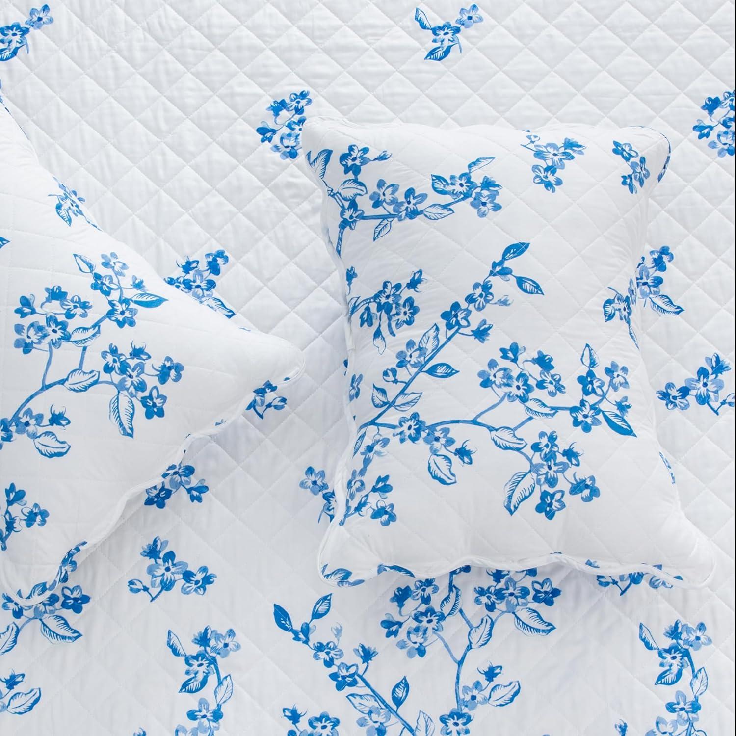 Blue and White Floral Microfiber Full Quilt Set