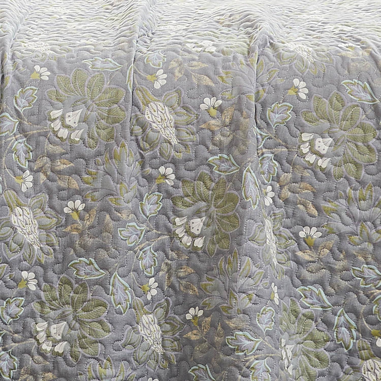 Southshore Fine Living Oversized Lightweight Infinite Blossom 3-Piece Quilt Set Blue Full / Queen