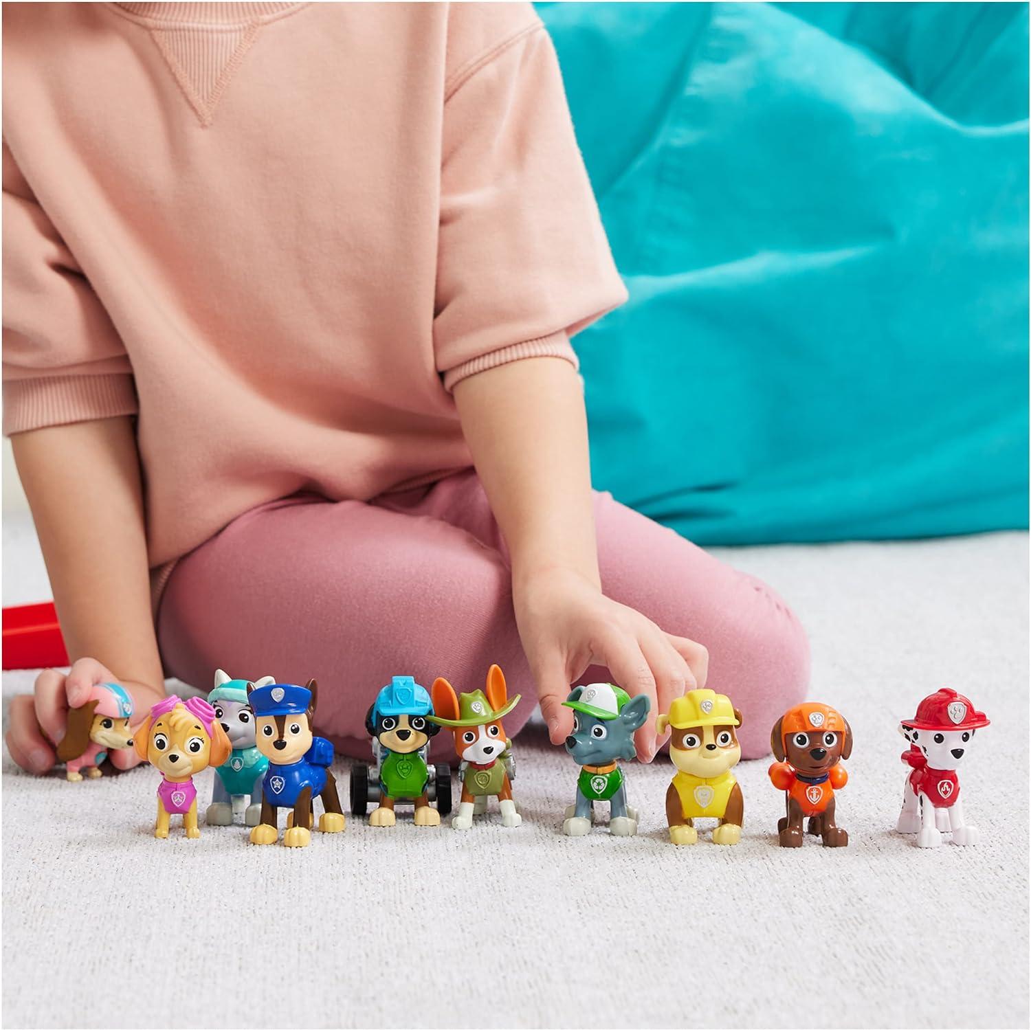 PAW Patrol, 10th Anniversary, All Paws On Deck 10 Collectible Toy Figures Gift Pack