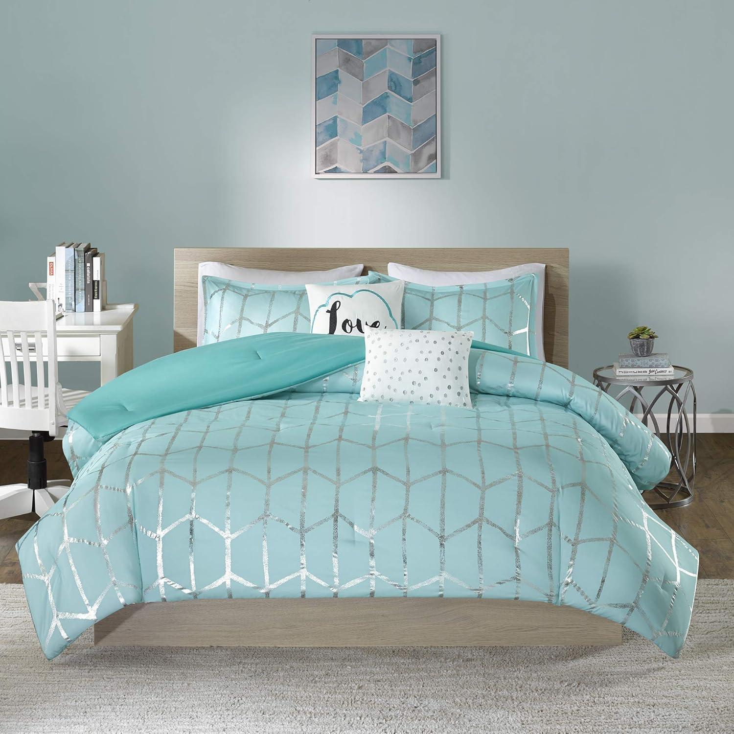 Raina Metallic Printed Comforter Set