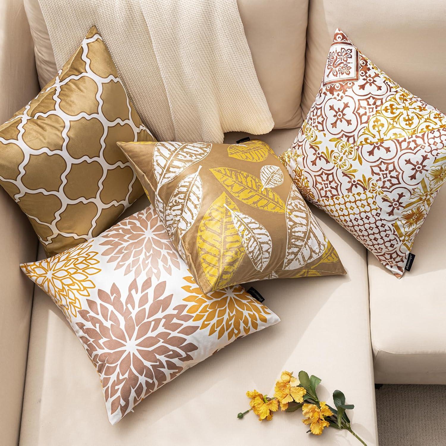 Phantoscope Reversible Pillow Cover