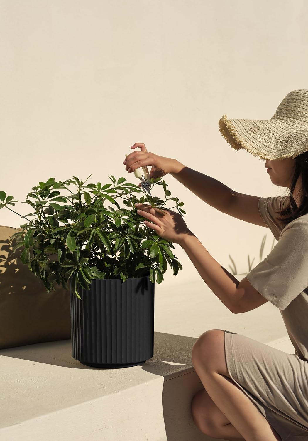 Demi Series Round Planter