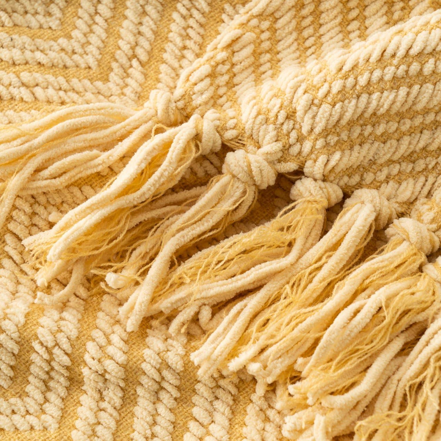 Battilo Home Throw Blanket for Couch, Super Soft Cozy Warm Throws for Twin Bed, Knit Woven Chenille Blanket Versatile for Sofa Bedroom Home Decor