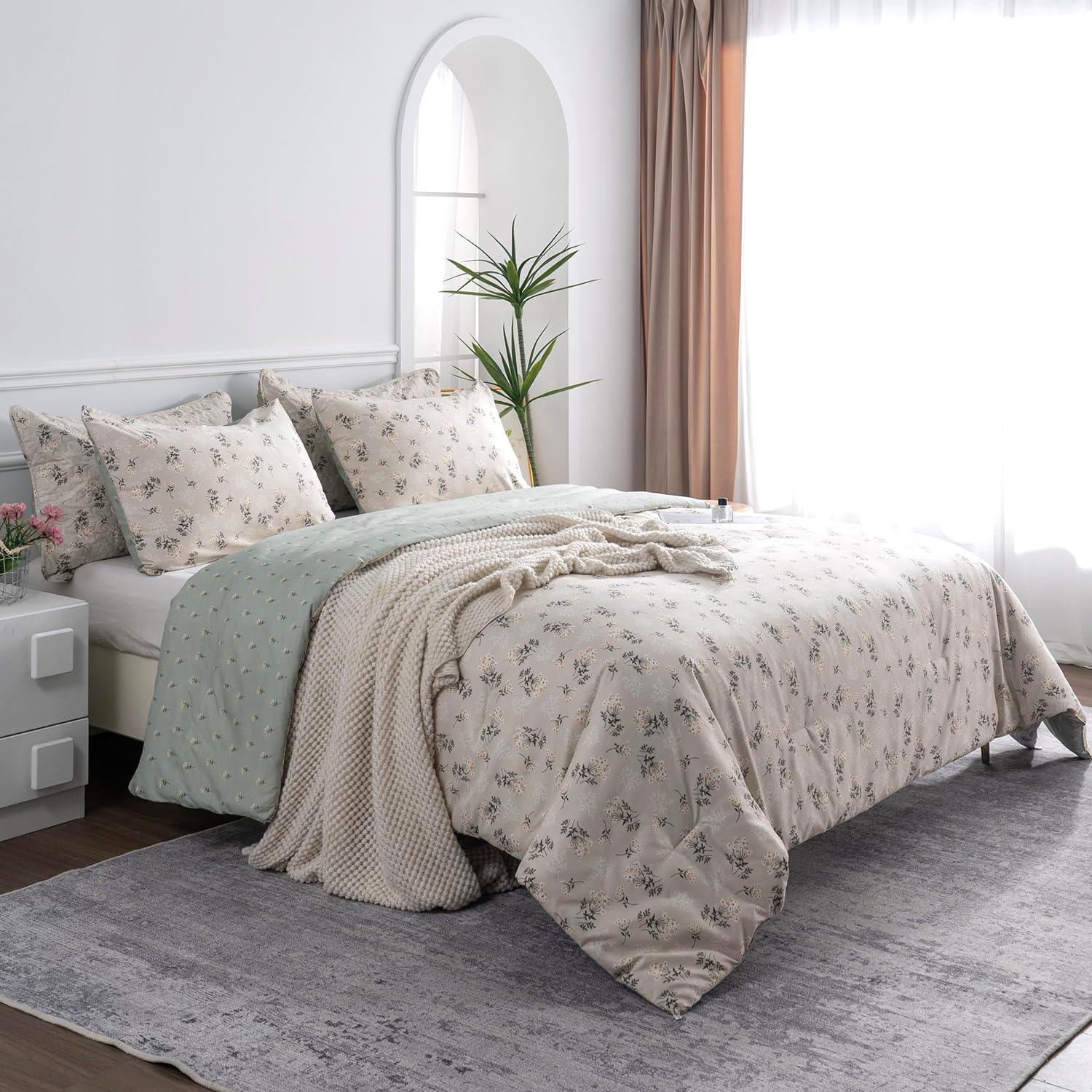 Floral Comforter Set King 3 Pieces Soft Chic Garden Style Green Floral Print Lightweight Botanical Flower Comforter Set for All Seasons 1 Comforter and 2 Pillowcases