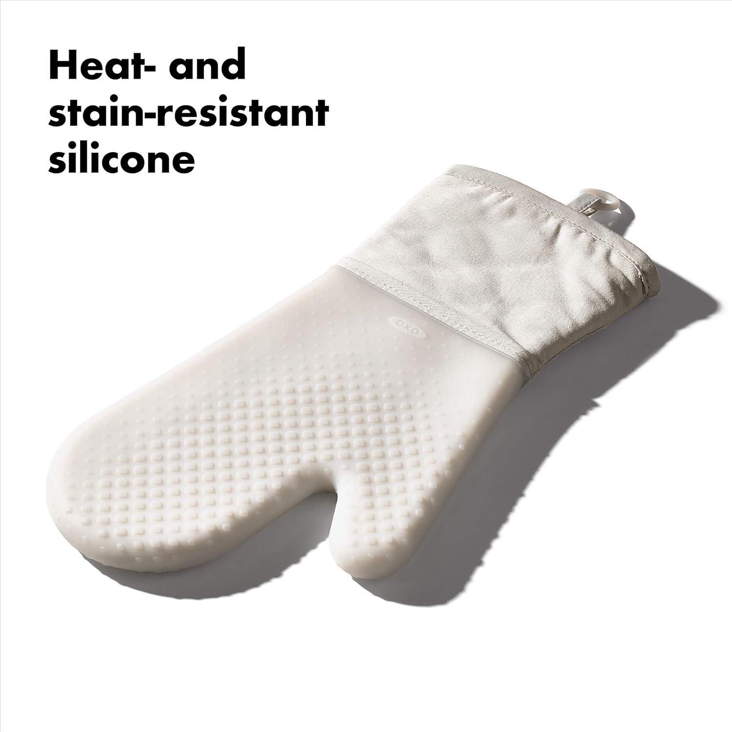 OXO ® Oat Silicone Oven Mitt