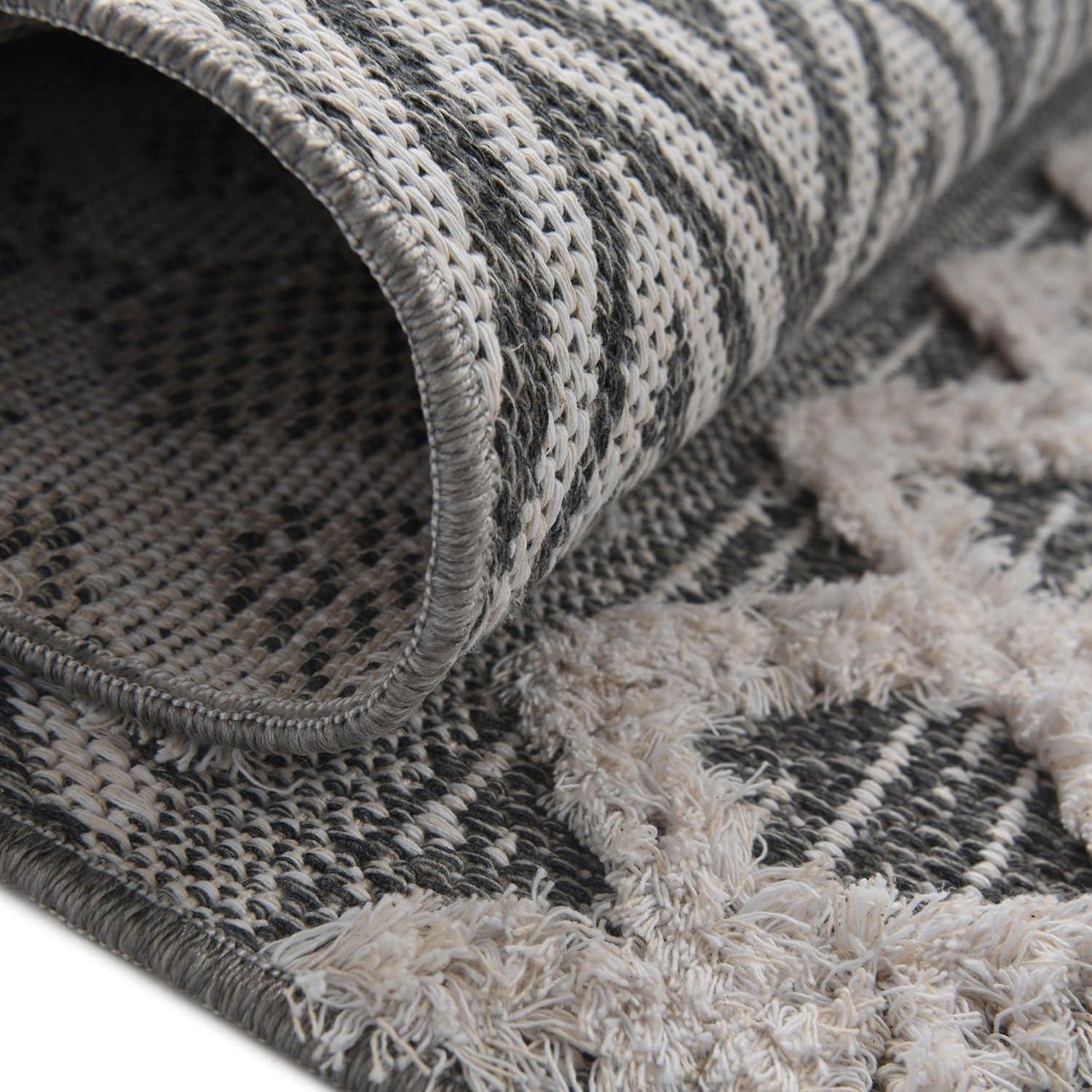 Sabrina Soto Valencia Casa Rug