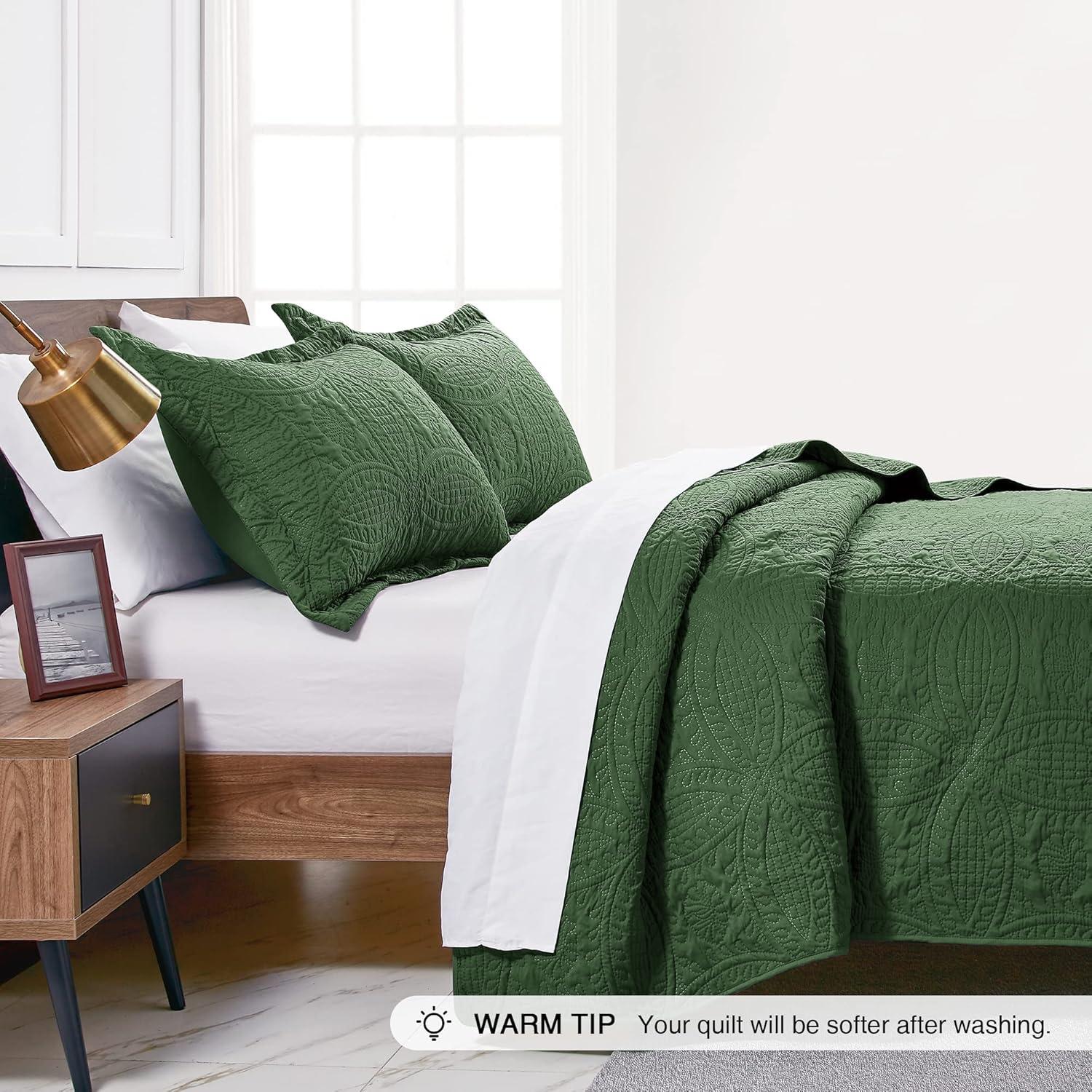 Olive Green Twin Microfiber Quilt Set with Coin Pattern