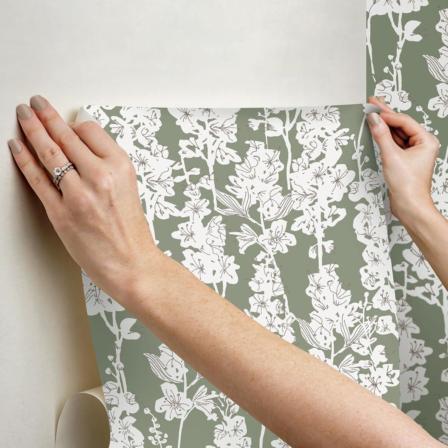 Larkspur 18' L x 20.5" W Peel and Stick Wallpaper Roll