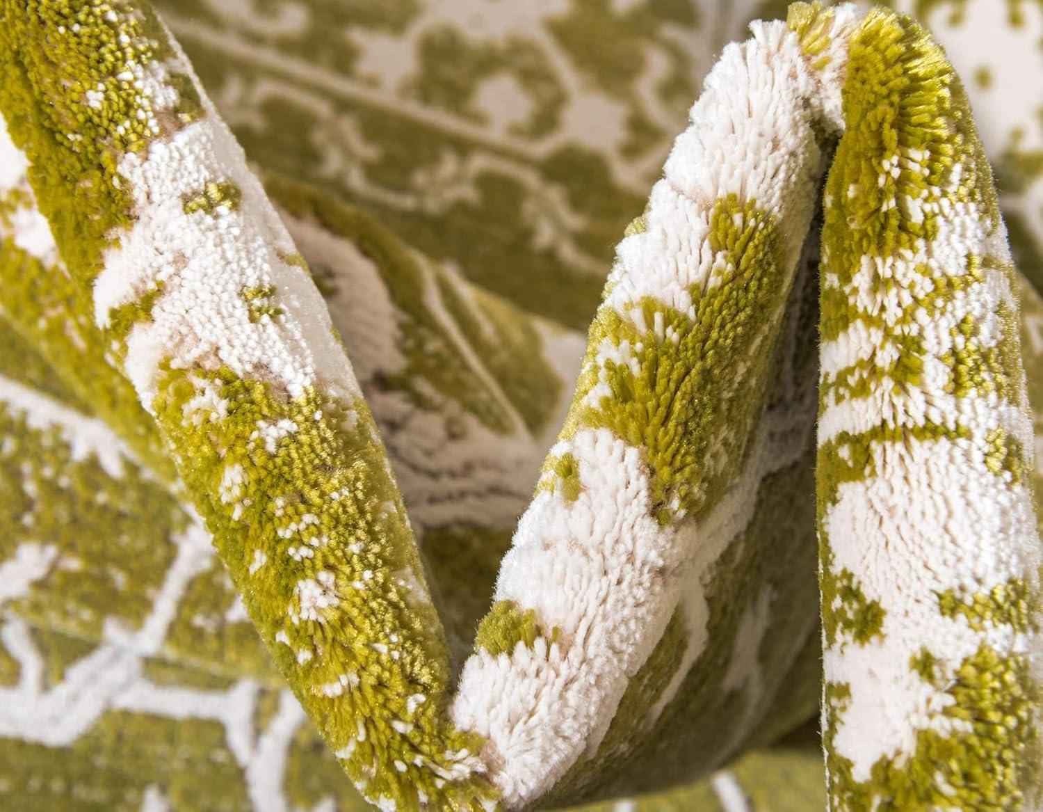 Unique Loom New Classical Collection Area Rug - Olympia (4' 1" x 6' 1" Rectangle Light Green/Ivory)